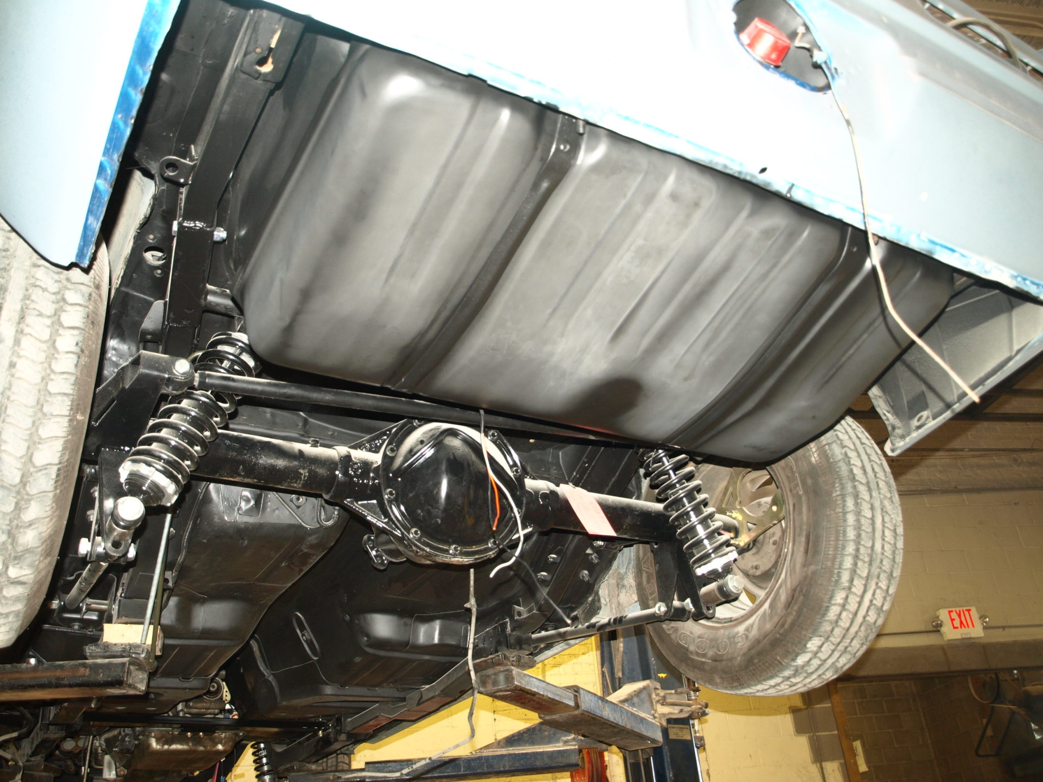 Remove gas tank 1967 ford mustang #3